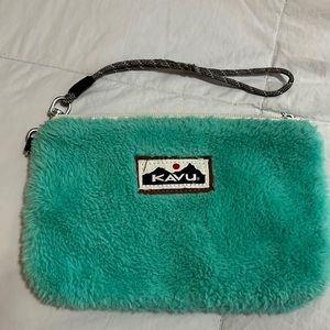 Green fur Kavu pouch wristlet